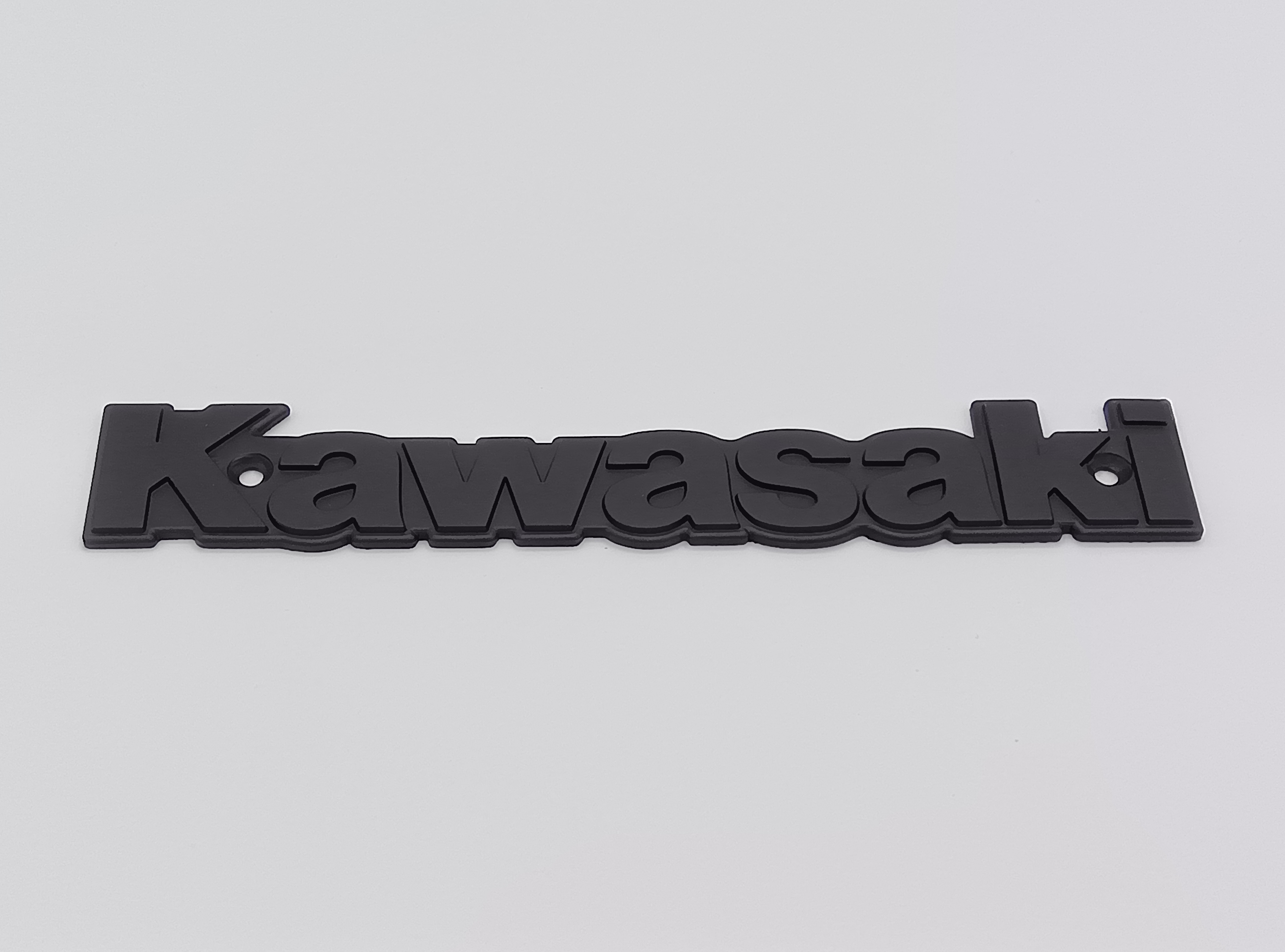 1982年 KZ1000P FUEL TANK EMBLEM "Kawasaki"